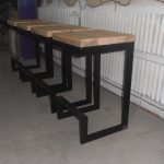 براز من أنبوب الشكل