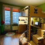 صنع سرير للبالغين بأيديهم