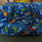 كرسي تفعل ذلك بنفسك للطفل