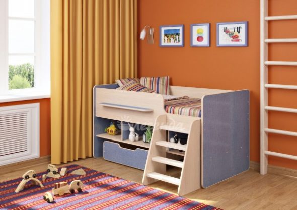 سرير علوي أسطورة