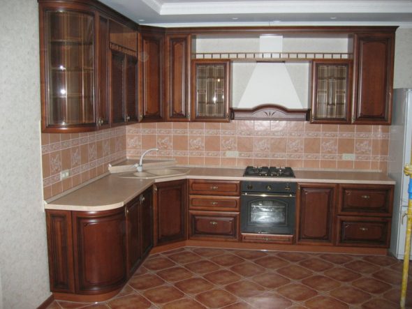 مجموعات المطبخ من شجرة طبيعية