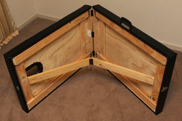 تدليك طاولة سوداء