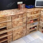 أثاث المطبخ من البليت