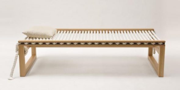 حبل الأريكة غير عادية