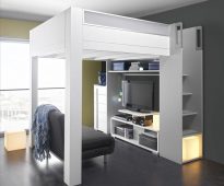 السرير غير عادية مع الساقين العمود