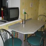 تصميم غير عادي من مطبخ صغير