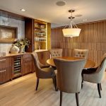 تسجيل غرفة الطعام في شجرة