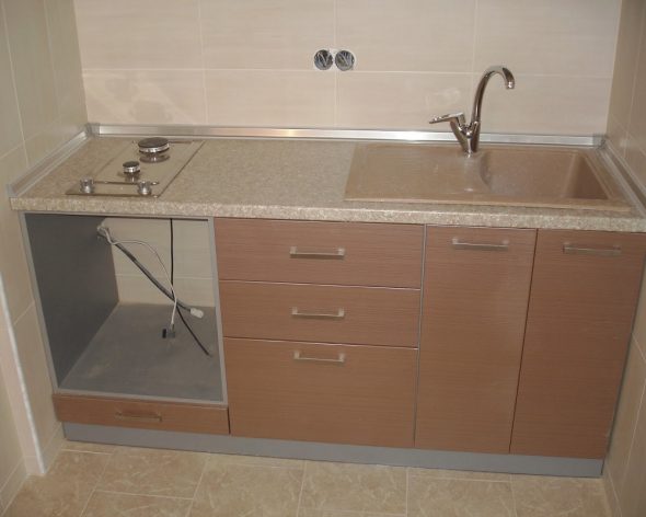 طيدة ​​لكونترتوب ، تعيين يديك