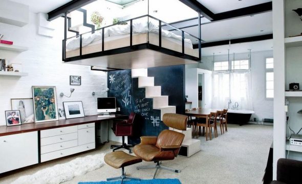 سرير معلق في الداخل