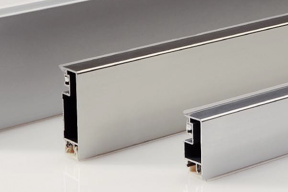 قاعدة مستطيلة للكونترتوب