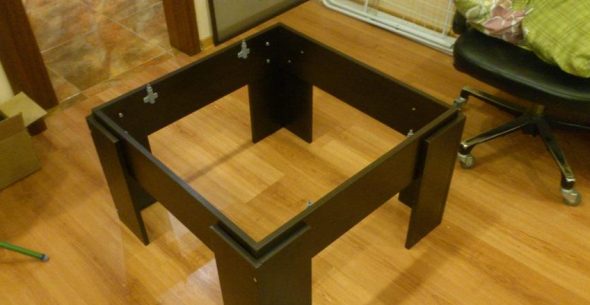 قاعدة تجميعها