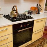 التثبيت القياسي تحت الفرن