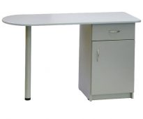 طاولة بيضاء للتقليم