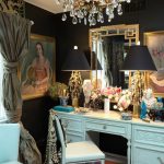 الجدول ماكياج المنزل