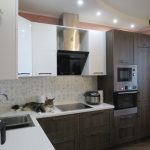 مطبخ مريح مع فرن في القضية