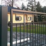 بوابة من أنبوب الشخصية