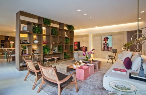 رف كبير كفاصل