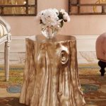 طاولة جدعة مزخرفة