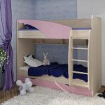 سرير بطابقين للأطفال