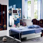 غرفة من مشجعي كرة القدم في سن المراهقة