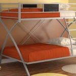 سرير معدني في مستويين