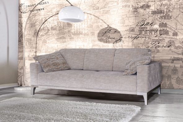 الأثاث مصنوع فقط من مواد صديقة للبيئة.