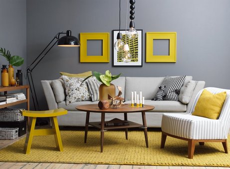 غرفة المعيشة بألوان محايدة