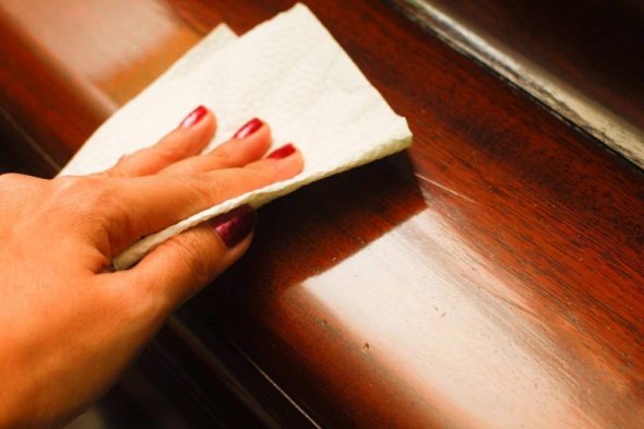 إزالة الخدوش على السطوح