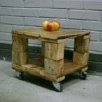 طاولة القهوة من المنصات