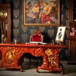 طاولة خشب منحوتة للدراسة