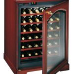 شريط الثلاجة زجاجة