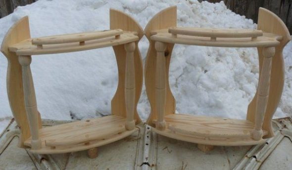 الشفاه هي مشدود باستخدام اسطوانات.