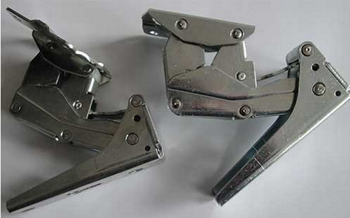 مفصلات خاصة لتركيب الأبواب