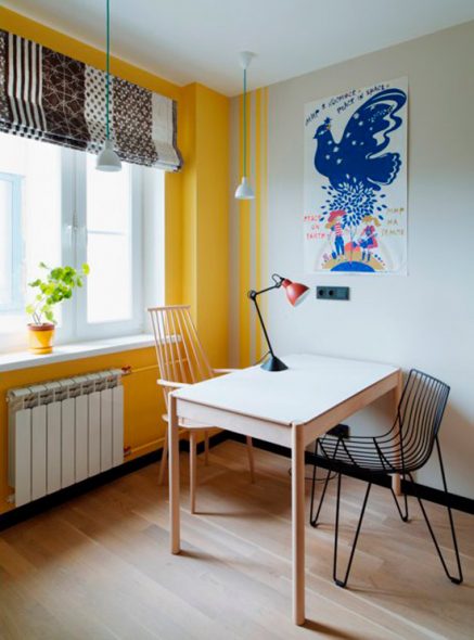 باستخدام الملصقات الرجعية في المطبخ