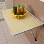 تصميم طاولة قابلة للطي