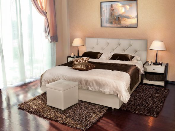 سرير مونيكا