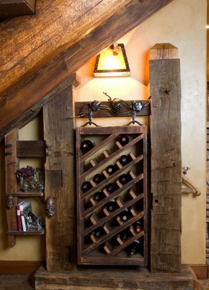 رف زجاجة الأصلي