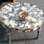 مثال ل decoupage جدول مع قصاصات