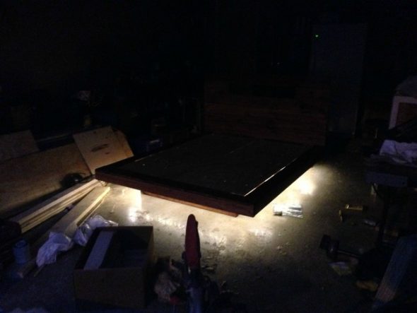 تحقق مع ربط الأنوار