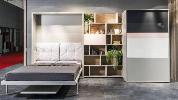 يشغل سرير العلبة مساحة على الأقل