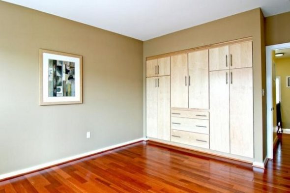 المدمج في خزانة