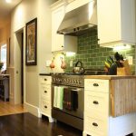 المدمج في طاولة قابلة للطي