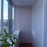 خزانة سلكية مع باب واحد