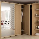 خزانة ملابس زاوية كبيرة على الرسم