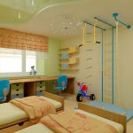 طاولة الكتابة مزدوجة من النافذة