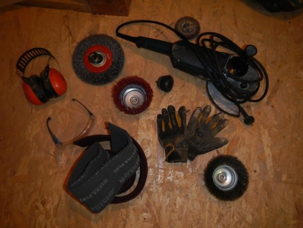 أدوات للعمل مع الخشب