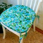 وسادة الزهور المصنوعة يدويا الجميلة