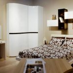 مجلس الوزراء الزاوية المدمجة الصغيرة