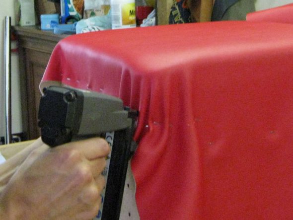 نحن نغطي الطائرة العليا