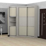 خزانة الزاوية الأصلية في الردهة